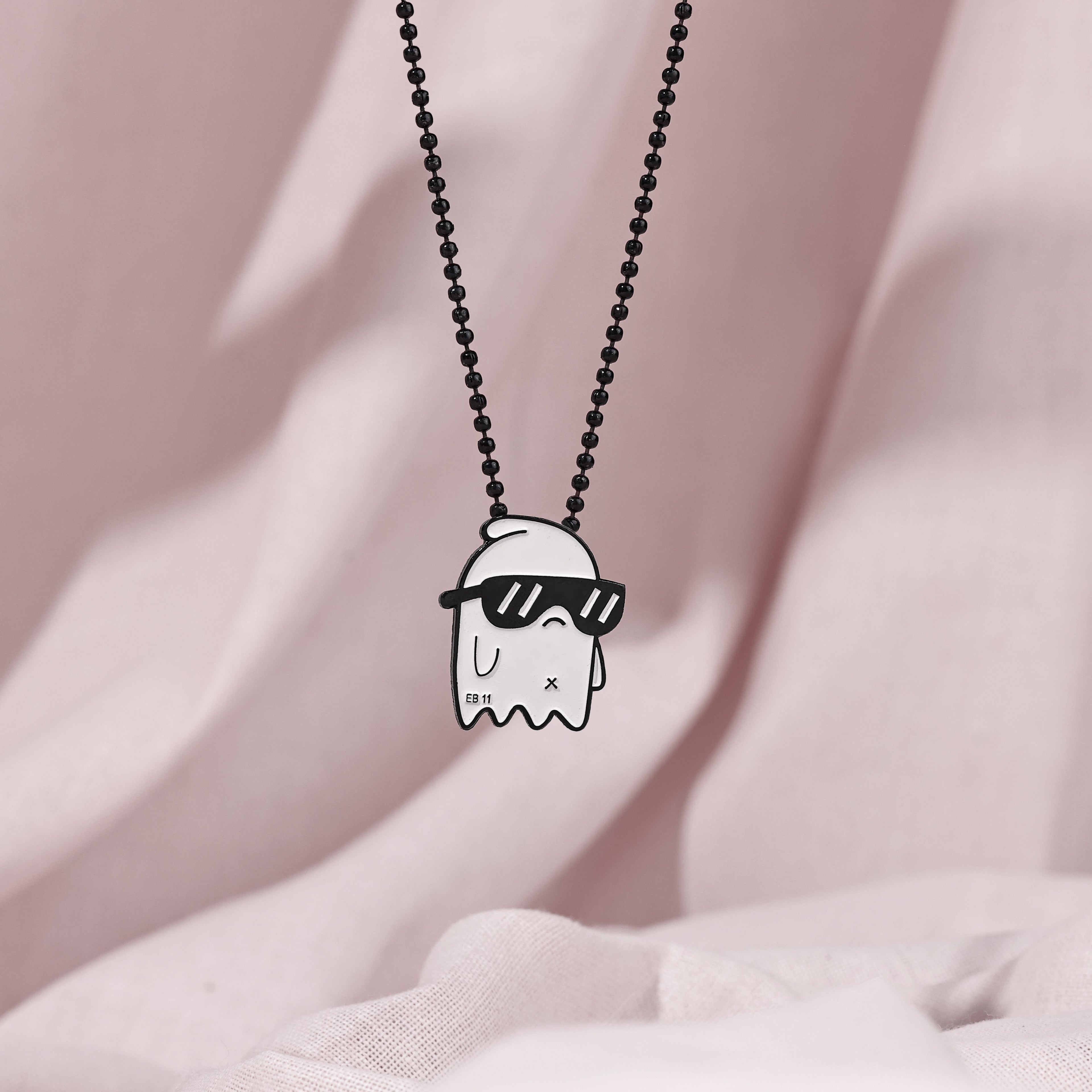 Spooky - Pendant