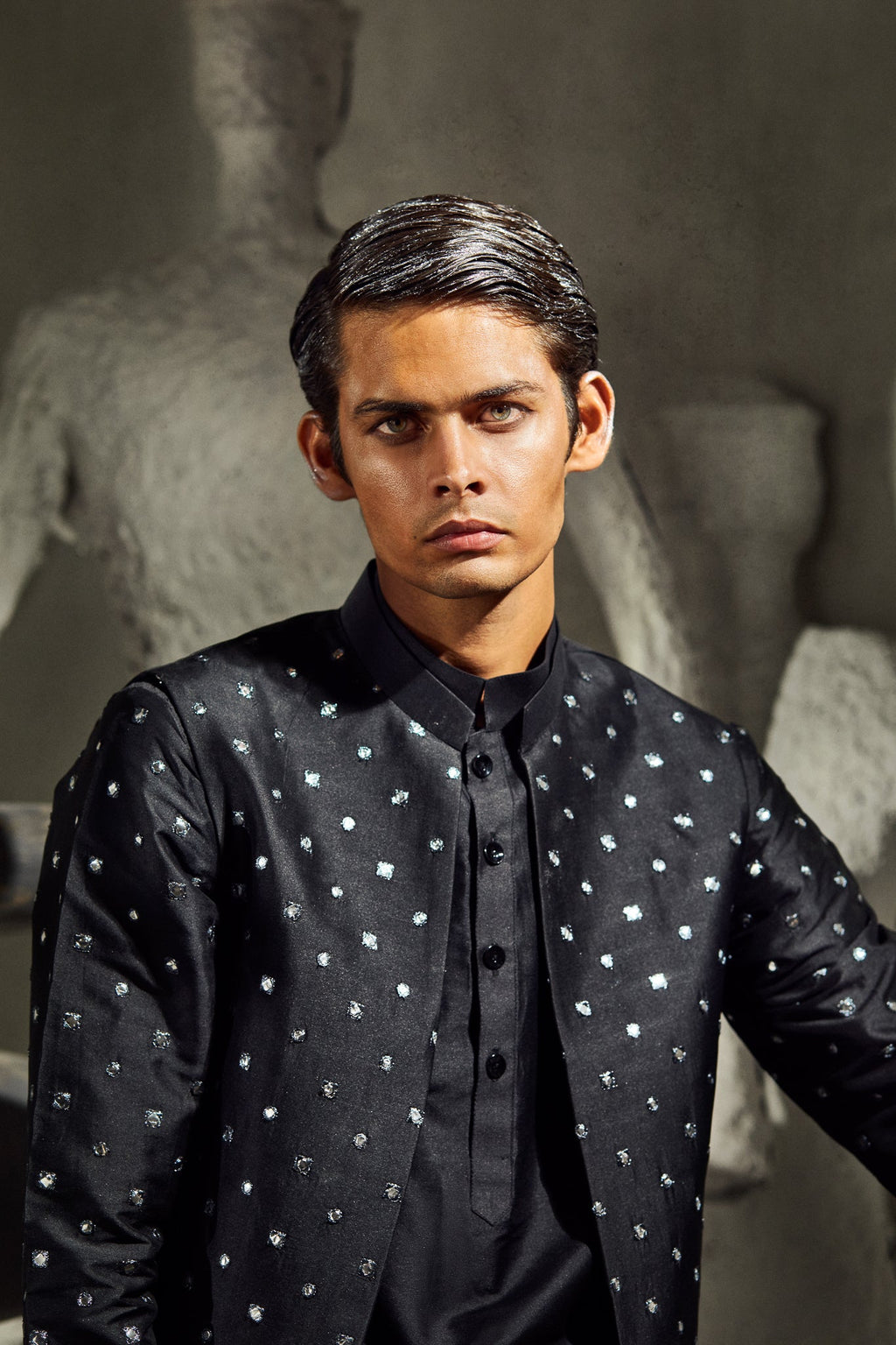 Uns - Foil Mirror & Silk -Nehru Jacket Set