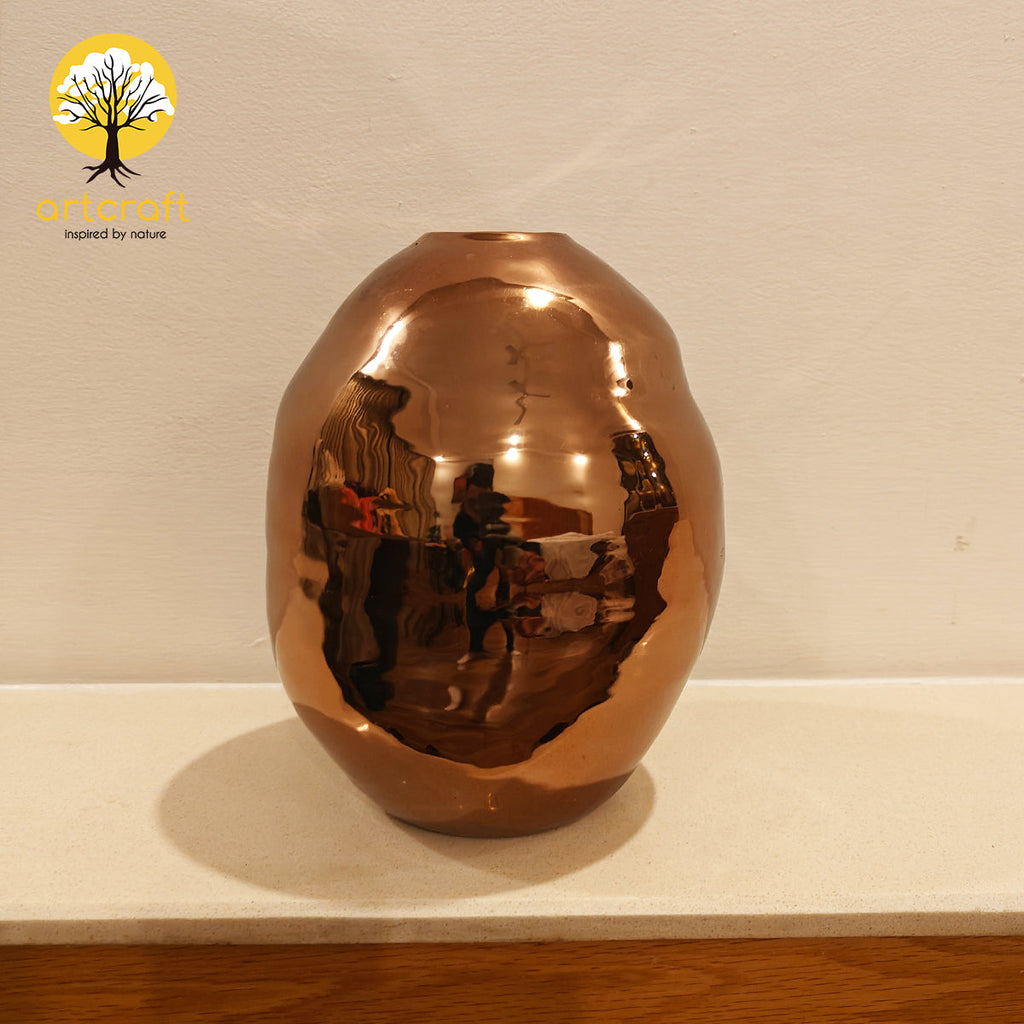 Nova Vase - Made in 100% Pure Brass