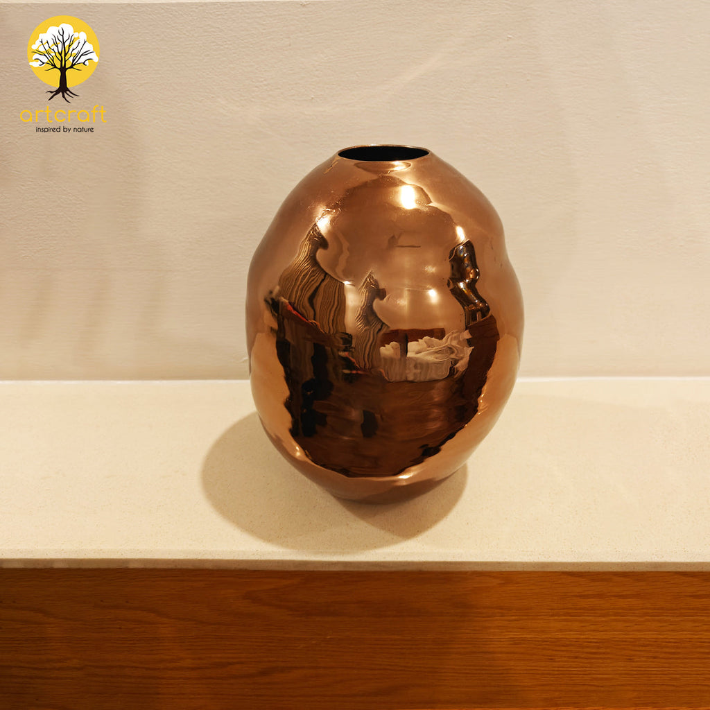 Nova Vase - Made in 100% Pure Brass