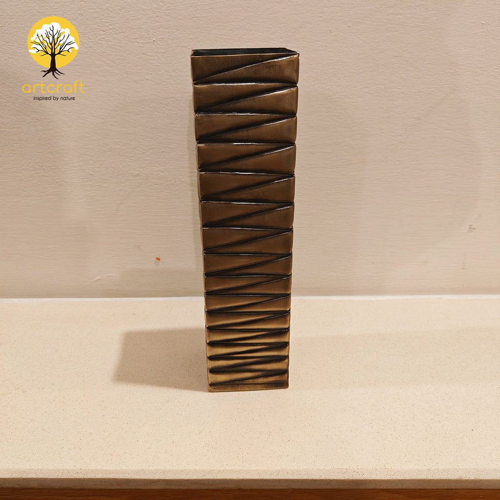 ZigZag Vase - Made in 100% Pure Brass