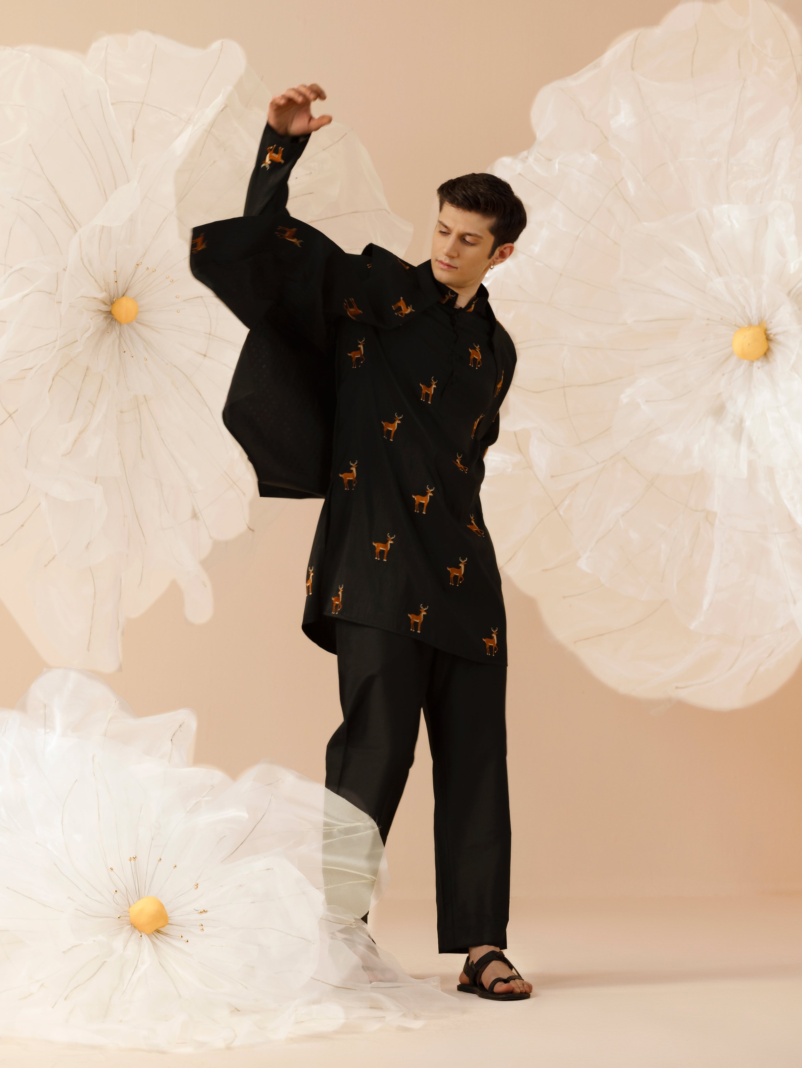 Taraash  - Silk Embroidery Kurta Set